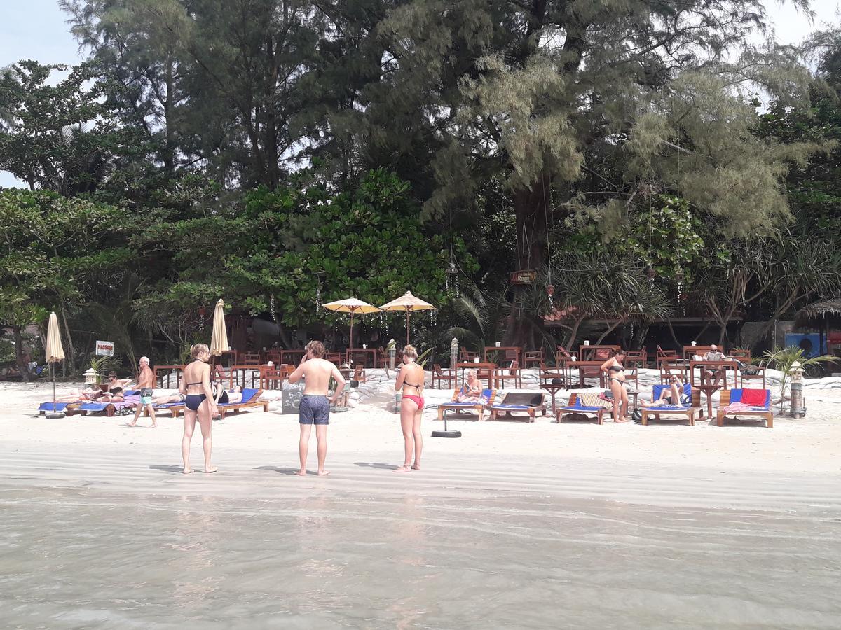 Jj Beach Resort & Jj Seafood Koh Phayam Exterior photo